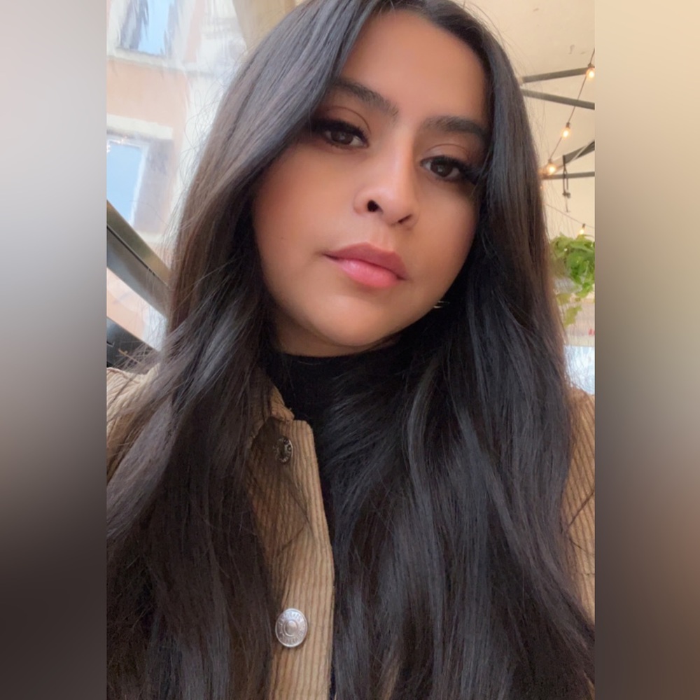 Meet your Posher, Gaby